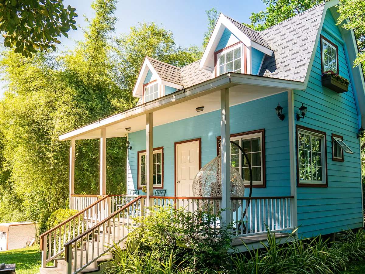 Solar Panels for Tiny House: Unlocking Savings and Sustainable Living!